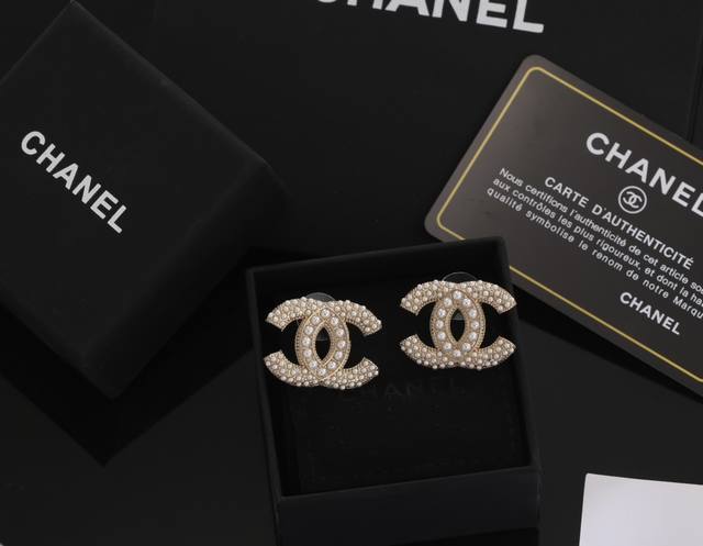 小香新款 Chanel香奈儿 耳钉 原版一摸一样的原单货 高端定制 原版黄铜 每一个细节媲美专柜正品 业内仅此一家全世界专柜自购正品打 7