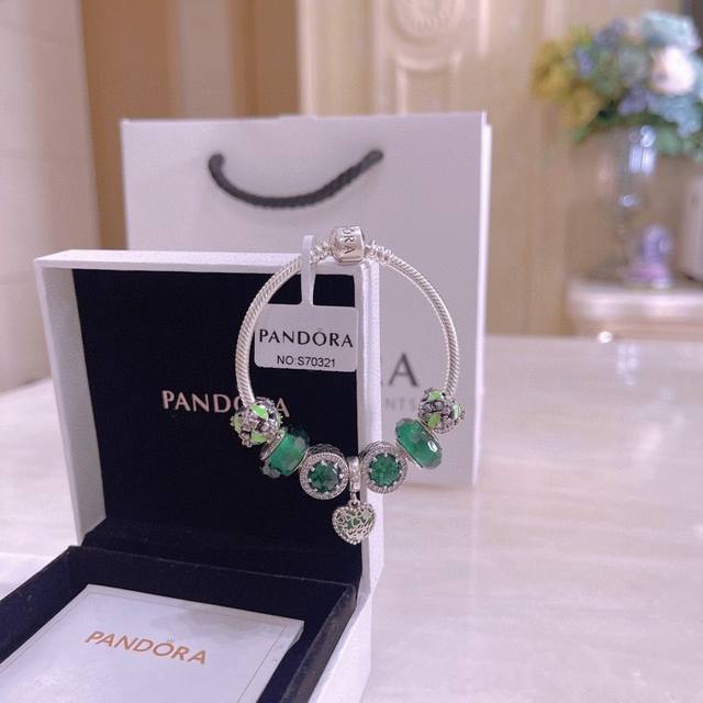 Pandora 潘多拉 925纯银手链 17厘米-21厘米 配送专柜包装盒 一件代发