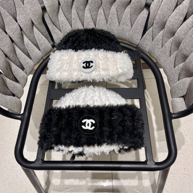 Chanel新款帽子女冬季加厚显脸小毛绒保暖毛线帽潮大头围护耳堆堆针织帽