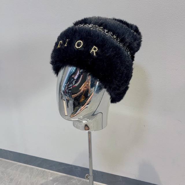 Dior迪奥新款毛线帽 秋冬保暖冷帽 超级舒适的面料 跑量4个色