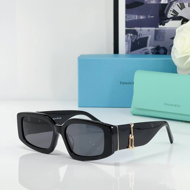Tiffany &Co. Model: Tf 4208U Size: 54-19-145 眼镜墨镜太阳镜