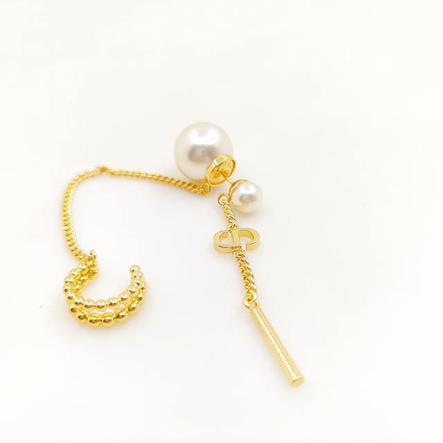 D*Or 最新款珍珠单只耳钉耳夹 一致zp黄铜材质