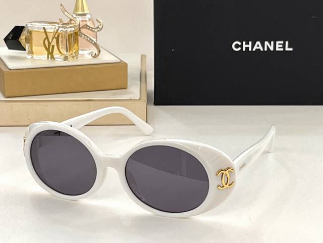 Chanel Mode 5618 Size:51-18-