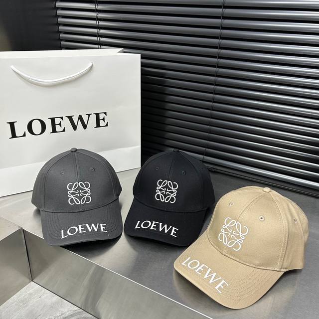 Loewe新款四季棒球帽 高品质定制logo 材质:100%棉 头围:56-58均可
