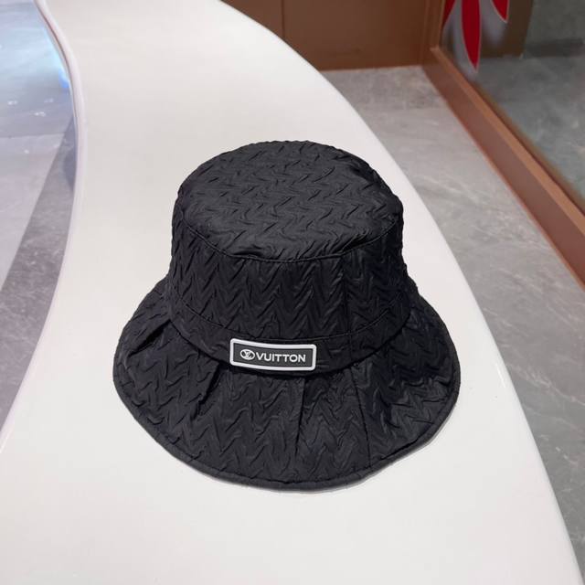 路易威登 Louisvuitton 新款lv渔夫帽重工打造牛仔系列高端大气 百搭款男女通用