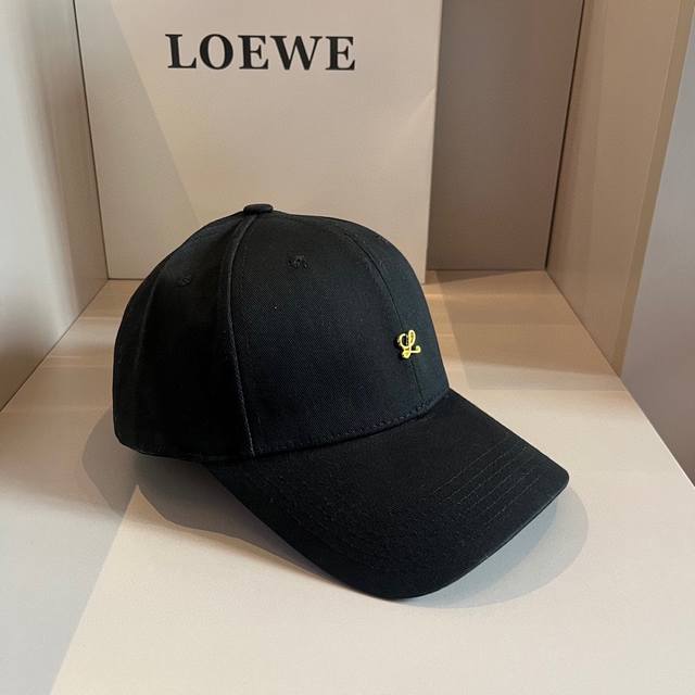 Loewe罗意威高品质棒球帽 早春面料 质感超好 版型正喔