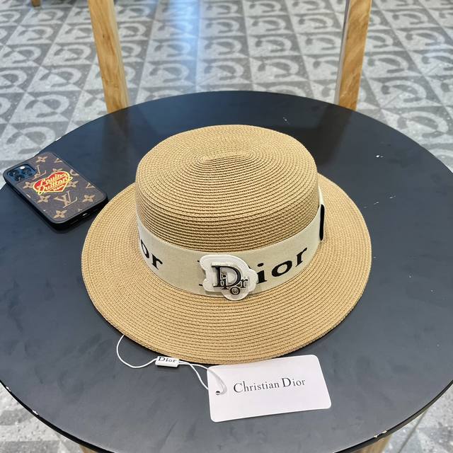 Dior迪奥 2024新款大牌编织盆帽草帽 夏天海边首选 新款材质编织而成 质感满分 - 点击图像关闭