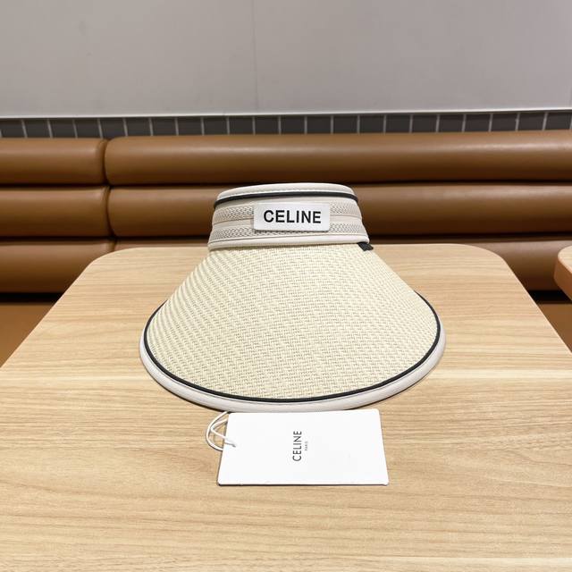 赛琳celine家新款 渔夫帽 一整个高级住了 今年夏季的爆款面料 轻盈舒适 高品质