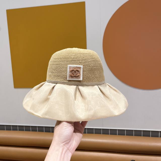 Chanel香奈儿夏季大檐新款蝴蝶结渔夫帽女百搭出游太阳帽防紫外线彩胶遮阳帽子