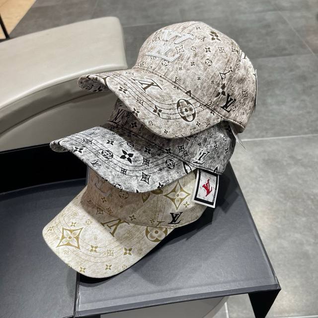 Lv2024春款路易威登 棒球帽一直都是超级受欢迎的单品 真的是一顶难求 男女可戴 - 点击图像关闭