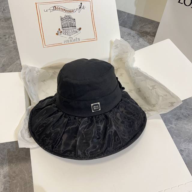 特p 配防尘袋 Loewe罗意威 2024四季款简约渔夫帽 男女可戴 日常可穿搭 百搭的一款