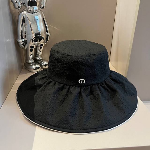 Dior迪奥2024春夏新款遮阳帽 防紫外线设计 贝壳边设计 可折叠 头围57Cm