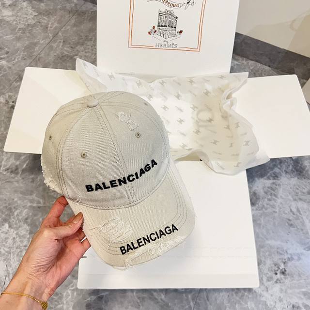 配防尘袋 Balenciaga巴黎世家 2024早春新款做旧水洗棒球帽 专柜经典款 男女通用