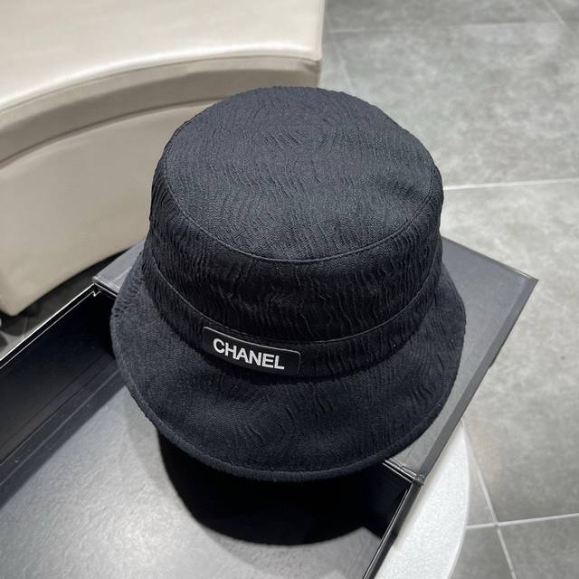 Chanel香奈儿 新款大沿高级感小香风渔夫帽 遮阳又超好搭配 出街单品相