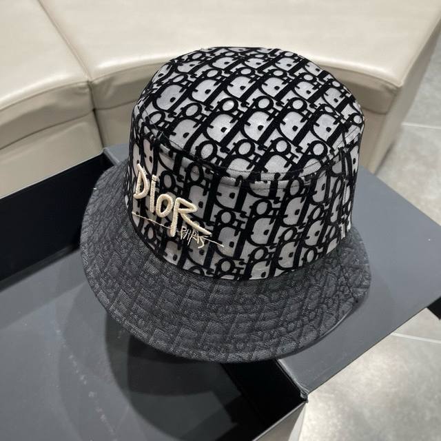 Dior迪奥 2024夏季新款专柜男女款遮阳渔夫帽 大牌出货 超方便 好搭 出街必备