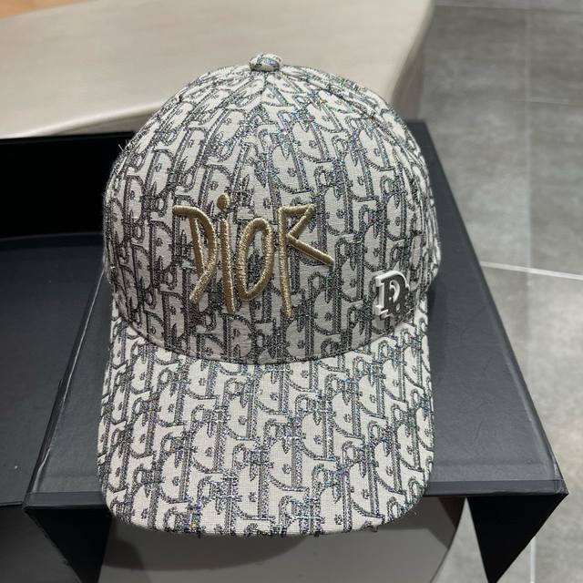 Dior迪奥 2024新款男女款棒球帽 新款出货 大牌款超好搭配 赶紧入手