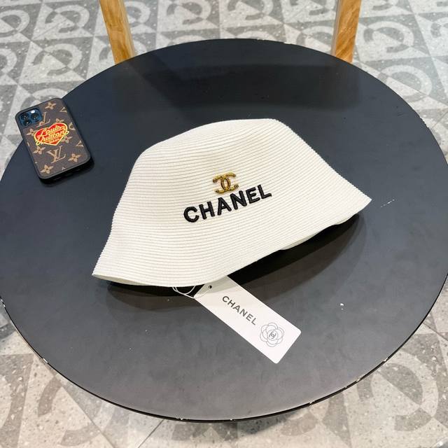 Chanel香奈儿草帽 刺绣logo字母礼帽 细草制作 帽型超赞 头围57Cm - 点击图像关闭