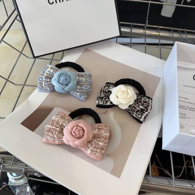 配包装盒 Chanel 香奈儿 最新小香发圈 名媛范小花朵 时尚潮流 小仙女必备