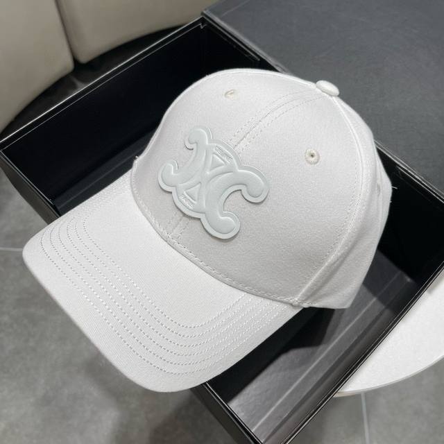 Celine赛琳 新款原单棒球帽 精致优雅 很酷很时尚 专柜断货热门 质量超赞