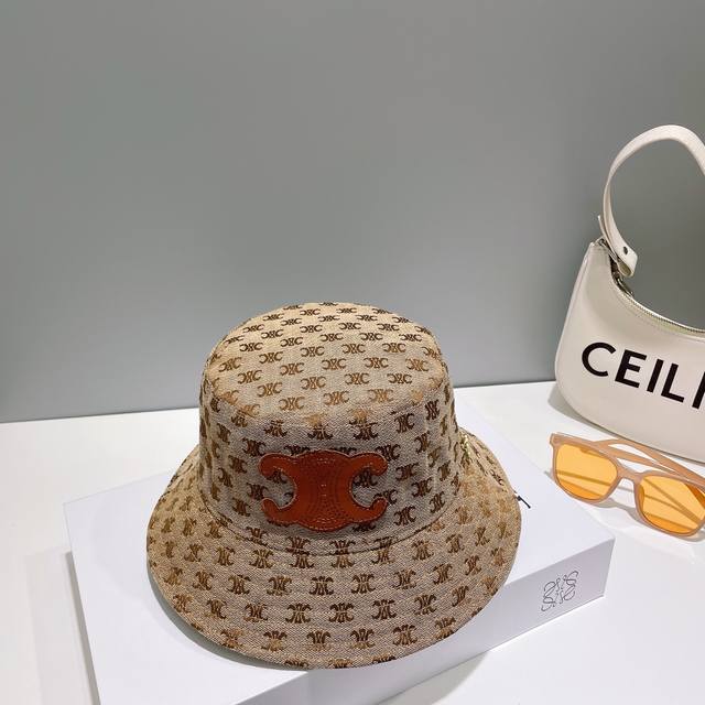 Celine赛琳 新款上架简约渔夫帽 日韩风格 随便搭配都超好看 出门旅游 绝对要入手的一款