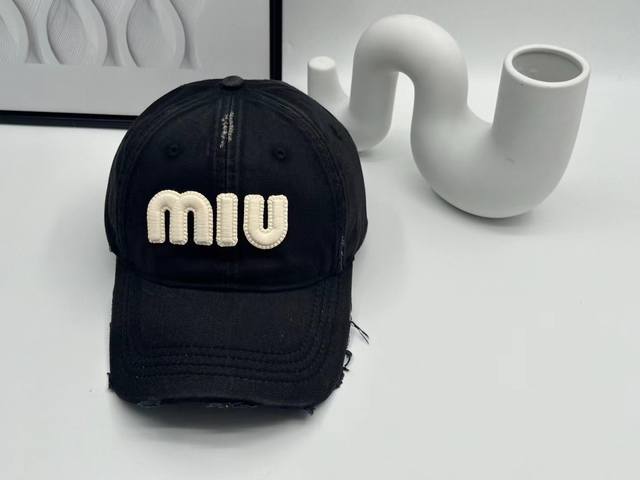 跑量 Miu 新款四季棒球帽 高品质定制logo 材质:100%棉 头围:56-58均可