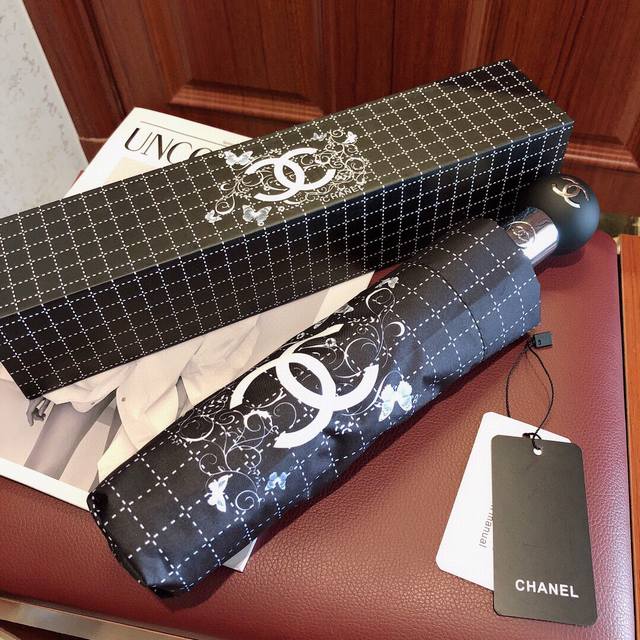 Chanel 香奈儿亚太专柜最新款山茶花全自动uv晴雨伞 菱格设计赋予了这件作品全新的生命 优雅高贵的设计 赢取无数人的欢心 原单代工级品质 台湾进口uv防紫外