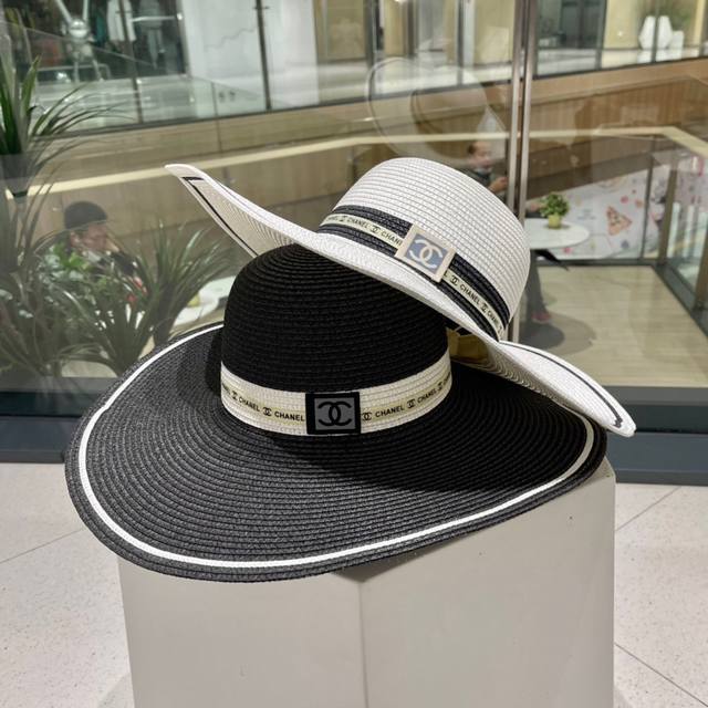 Chanel香奈儿 2023新款草编大牌编织盆帽草帽，度假休闲必备，优雅大方的一款