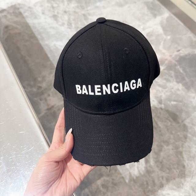 巴黎世家-Balenciaga棒球帽 男女同款 热卖！！ - 点击图像关闭