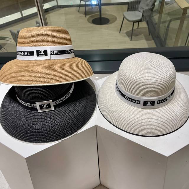 Chanel香奈儿拼色草帽，太阳帽，防紫外线遮阳帽，头围57Cm
