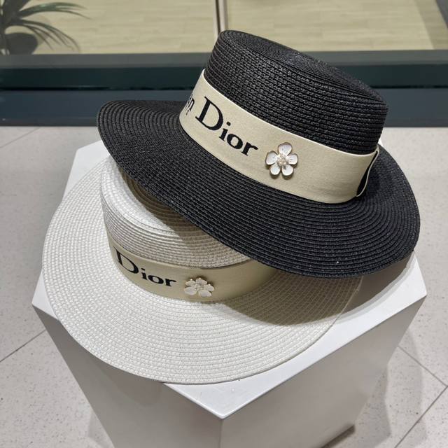 Dior迪奥 2022新款草编遮阳草帽盆帽沙滩风，简约大方，百搭单品～出街首选，新款帽型超美腻，新品上架 - 点击图像关闭