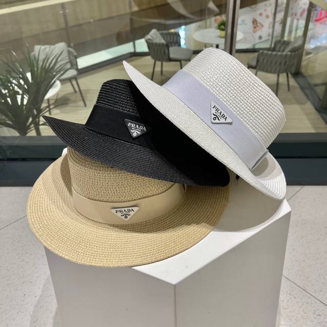 Prada普拉达 2023新款草编编织草帽，度假休闲必备，优雅大方的一款