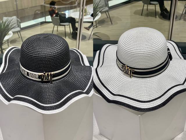 Dior迪奥 2023新款草编拼色大帽沿草帽，度假休闲必备，优雅大方的一款