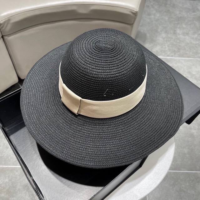 Dior迪奥草帽，太阳帽，沙滩遮阳帽帽，名媛风，搭配织带头围57Cm