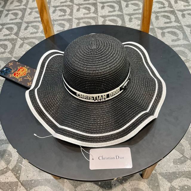 Dior迪奥波浪边草帽，名媛风遮阳帽，细草制作，可折叠，头围57Cm