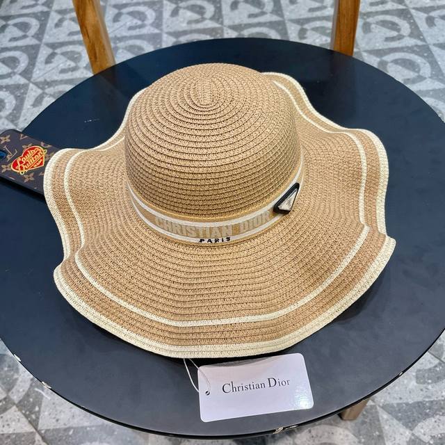 Dior迪奥波浪边草帽，名媛风遮阳帽，细草制作，可折叠，头围57Cm