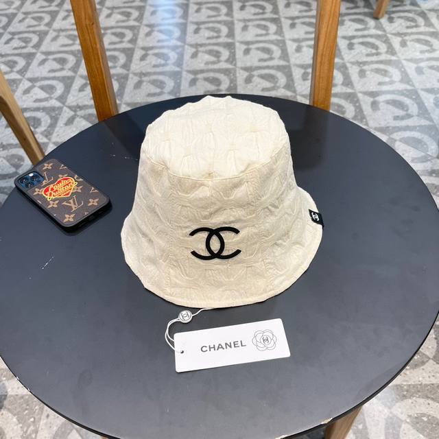 Chanel香奈儿 2024春夏简约小香风渔夫帽，桶大牌款超好搭配，赶紧入手！
