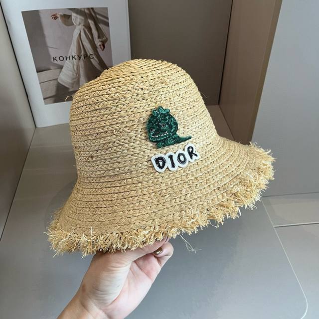 Dior迪奥新款拉菲草帽，头围57Cm