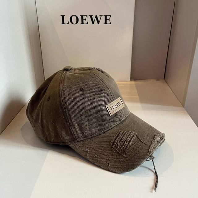 Loewe罗意威高品质棒球帽 早春牛仔面料 质感超好 版型正喔 ！