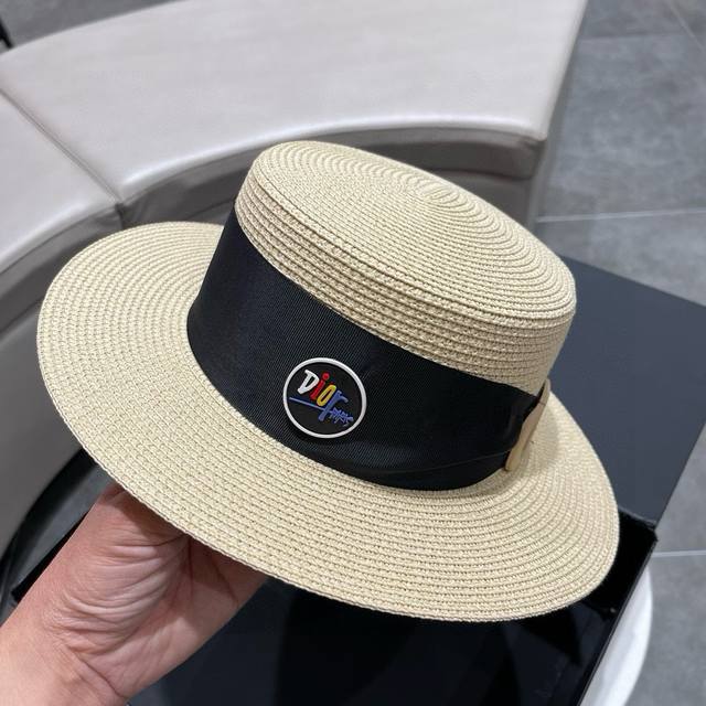 Dior迪奥草帽，名媛风遮阳帽，细草制作，可折叠，头围57Cm