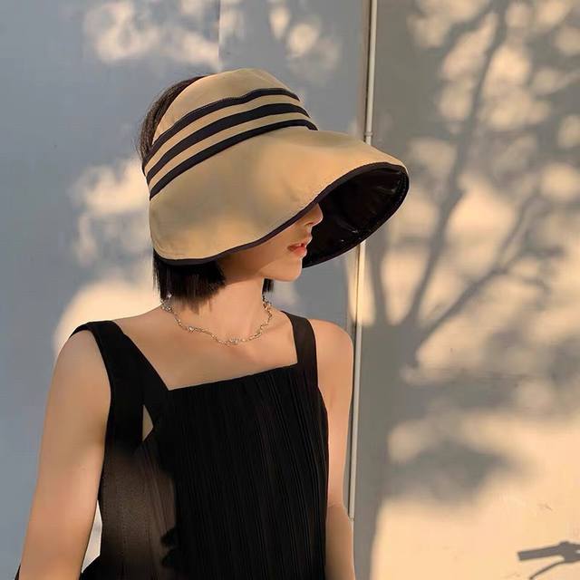 Celine赛琳 2022夏季新款空顶渔夫帽防晒出游户外颗折叠子遮阳帽女百搭太阳帽 - 点击图像关闭