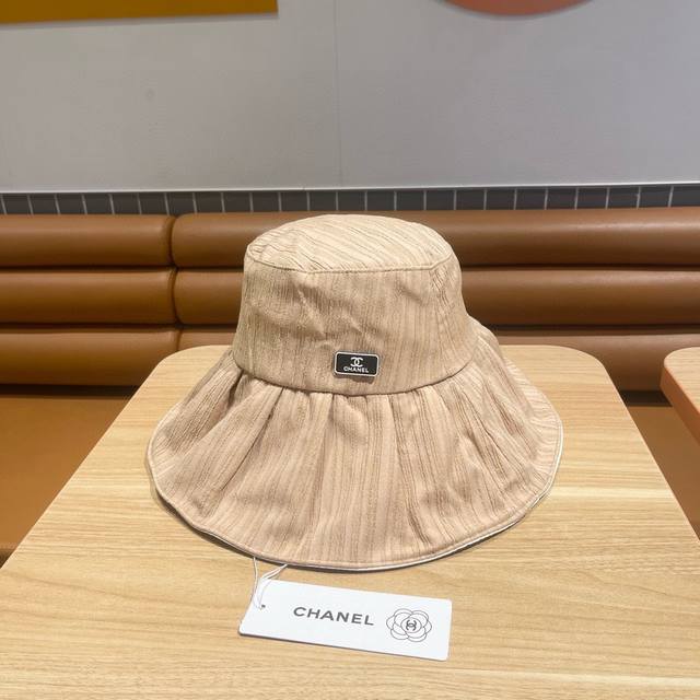 香奈儿chanel 春夏新品渔夫帽，Logo小香经典简约，时尚休闲设计 跑量新品 - 点击图像关闭