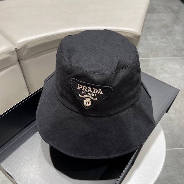 Prada普拉达 2024新款扎染专柜同步渔夫帽，超好搭配，出街度假首选
