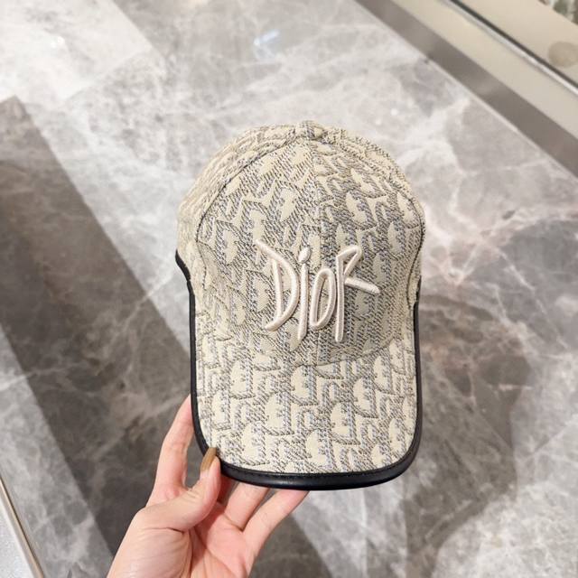 Dior迪奥 刺绣 官网同步新款发布 老花d家棒球帽，水洗标吊牌齐全，超级火爆