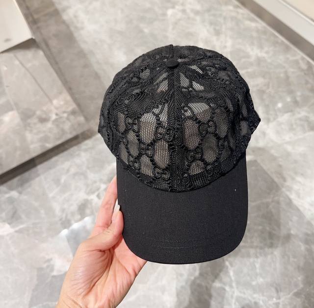 Gucci古奇 2024专柜新款简约刺绣款棒球帽，很潮！休闲运动款，经典制作，超级好搭衣服！