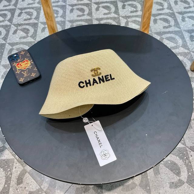 Chanel香奈儿草帽，刺绣logo字母礼帽，细草制作，帽型超赞，头围57Cm - 点击图像关闭