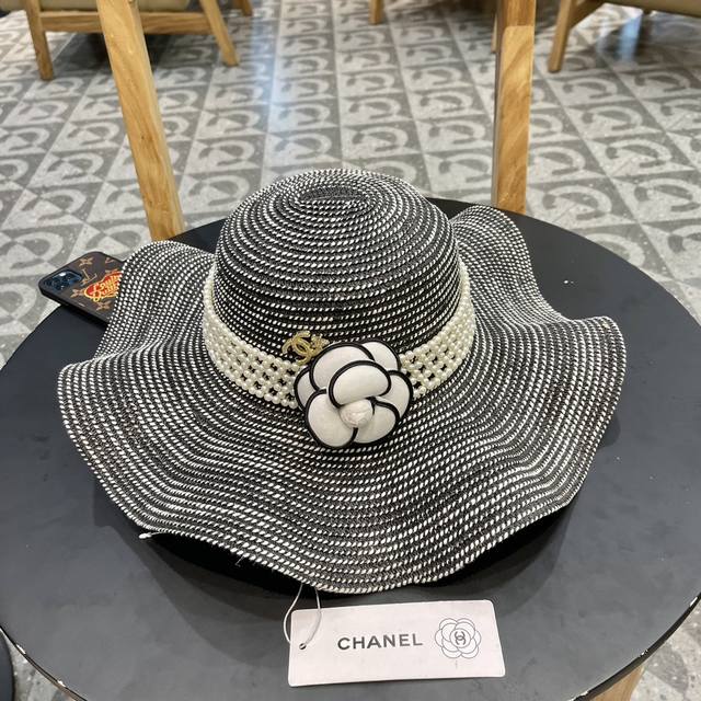 Chanel香奈儿 2024新款小香风草编度假风盆帽草帽，大牌风～出街旅行单品