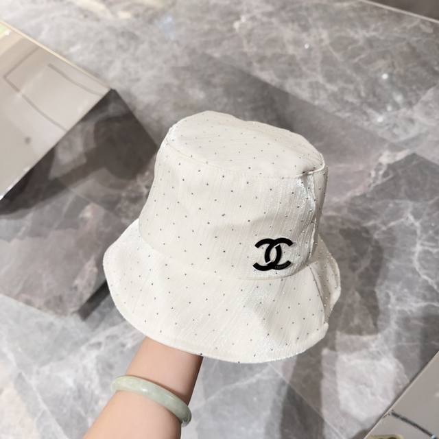 Chanel香奈儿新款手抓帽，渔夫帽，名媛气质款，