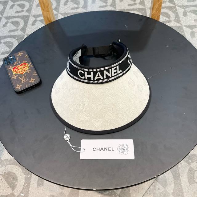 Chanel香奈儿 2024夏季新款小香风亮片遮阳帽空顶帽，大牌出货，超方便！好搭！出街必备