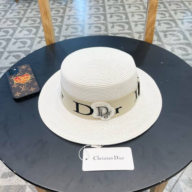Dior迪奥 2024新款大牌编织盆帽草帽 夏天海边首选～ 新款材质编织而成～质感满分