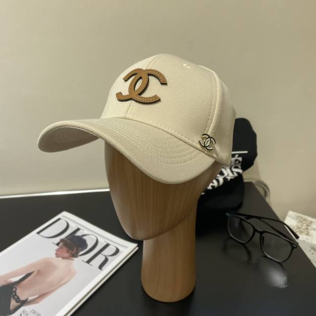 Chanel香奈儿 2024新款专柜同步棒球帽，细节满分，男女款，超大牌 好搭！